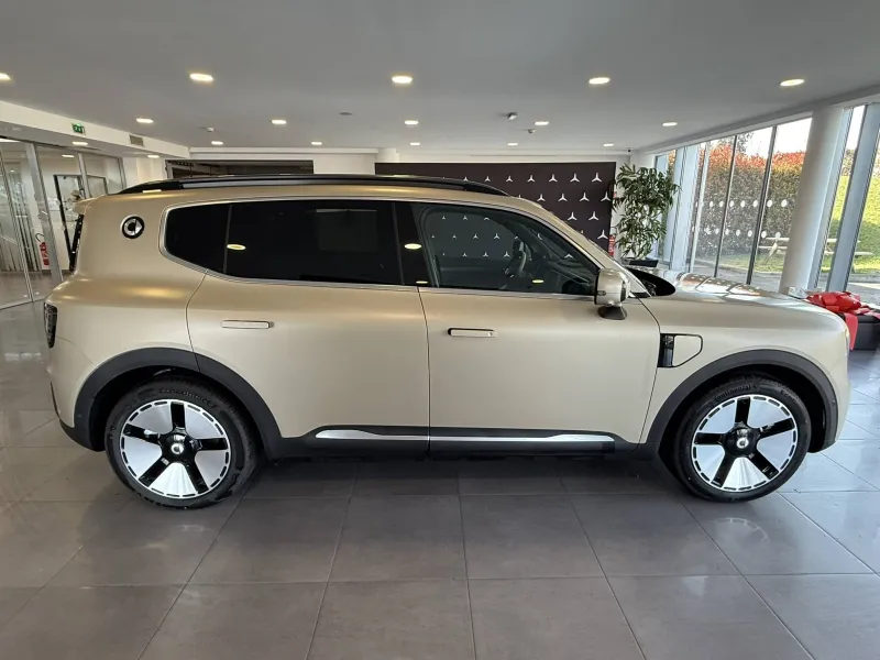 Image secondaire du véhicule 7