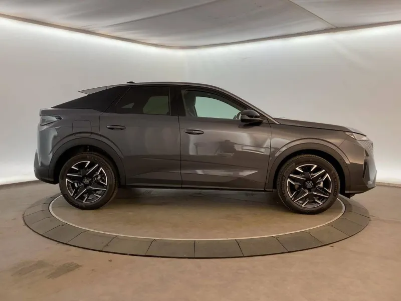 Image secondaire du véhicule 4