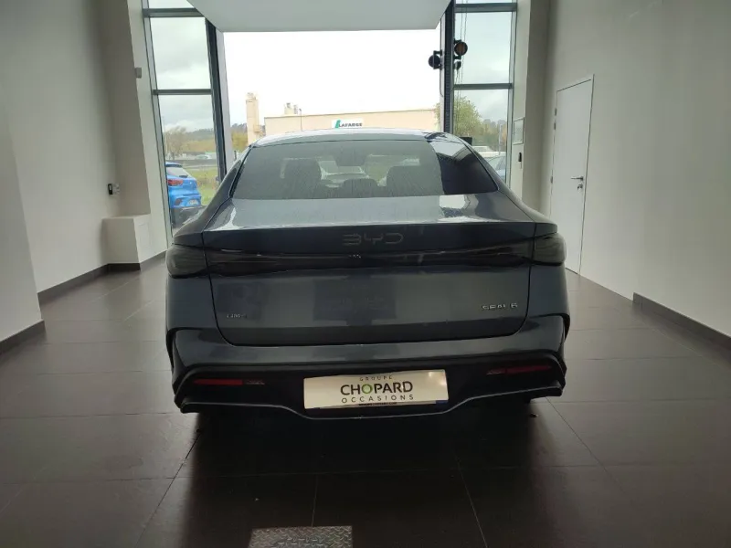 Image secondaire du véhicule 5