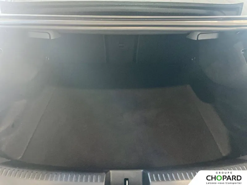 Image secondaire du véhicule 9