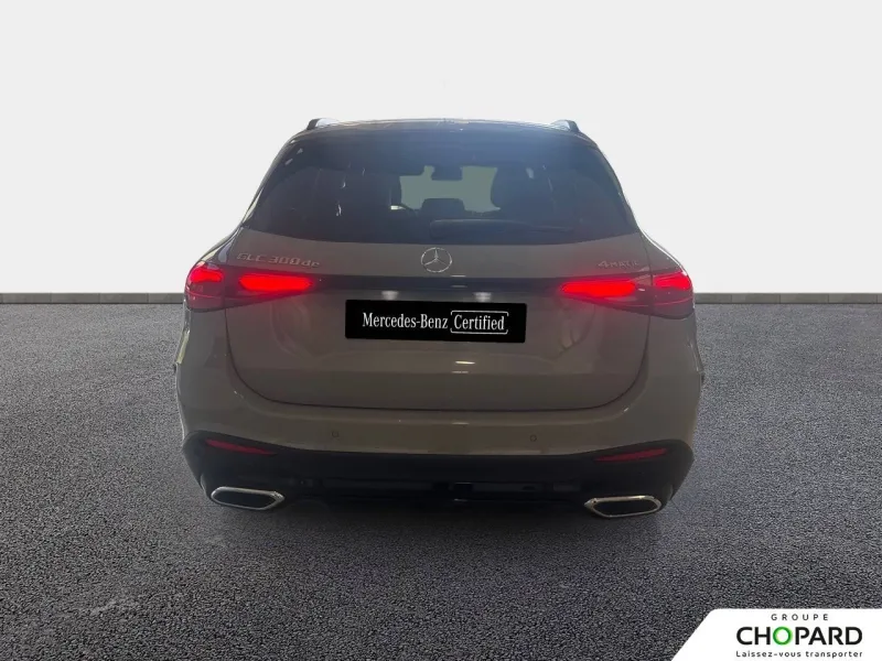 Image secondaire du véhicule 9