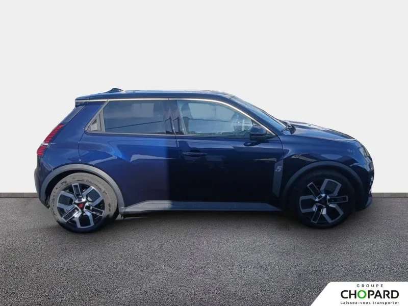 Image secondaire du véhicule 10