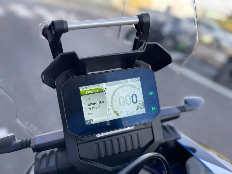 Image secondaire du véhicule 4