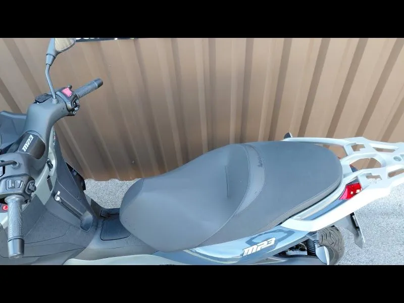 Image secondaire du véhicule 8