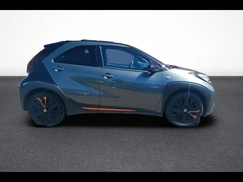 Image secondaire du véhicule 8