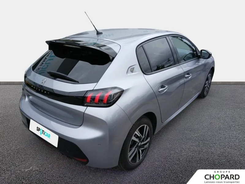 Image secondaire du véhicule 9