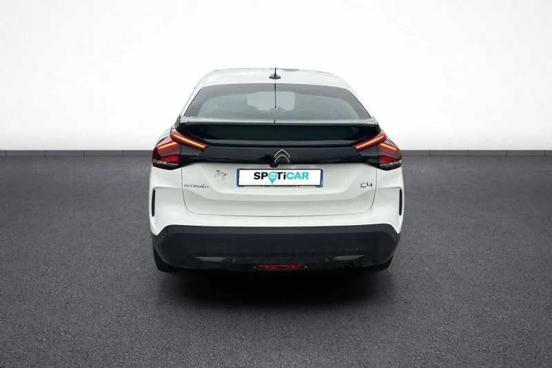 Image secondaire du véhicule 6