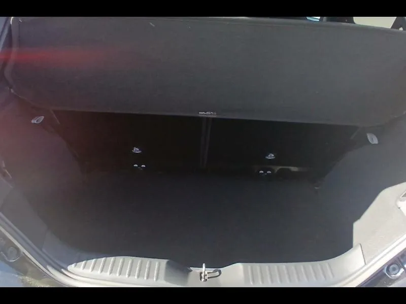 Image secondaire du véhicule 10