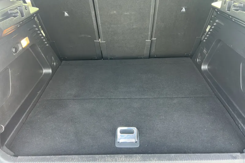 Image secondaire du véhicule 10