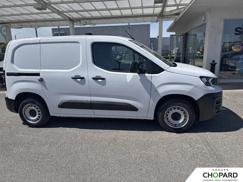 Image secondaire du véhicule 10