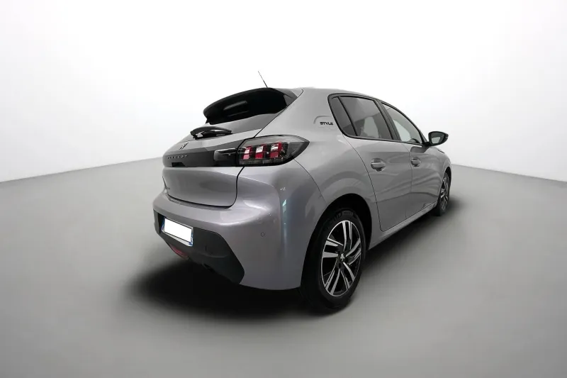 Image secondaire du véhicule 7