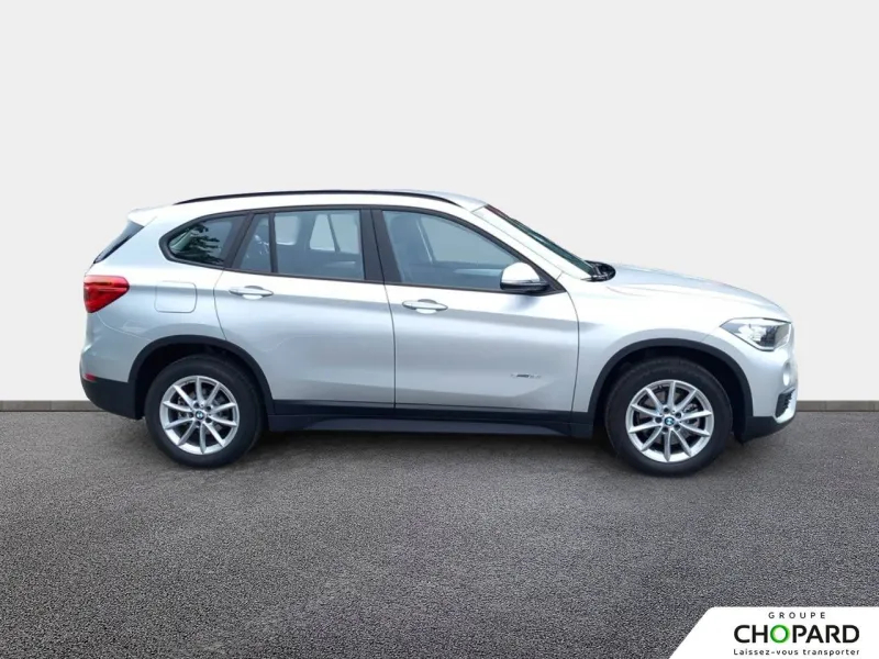 Image secondaire du véhicule 10