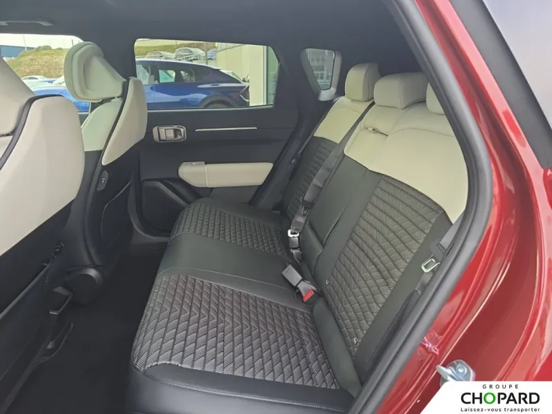 Image secondaire du véhicule 19