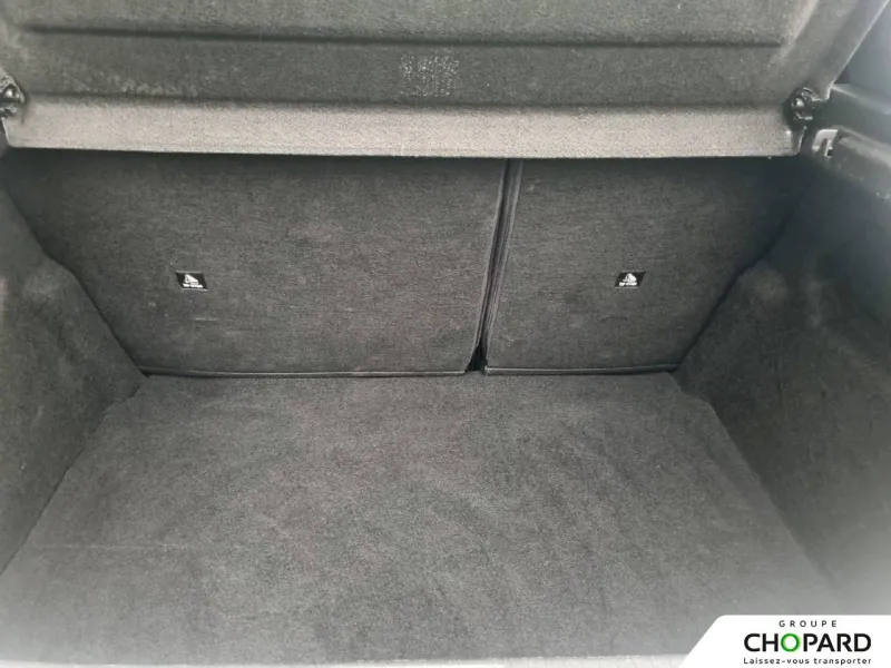 Image secondaire du véhicule 7