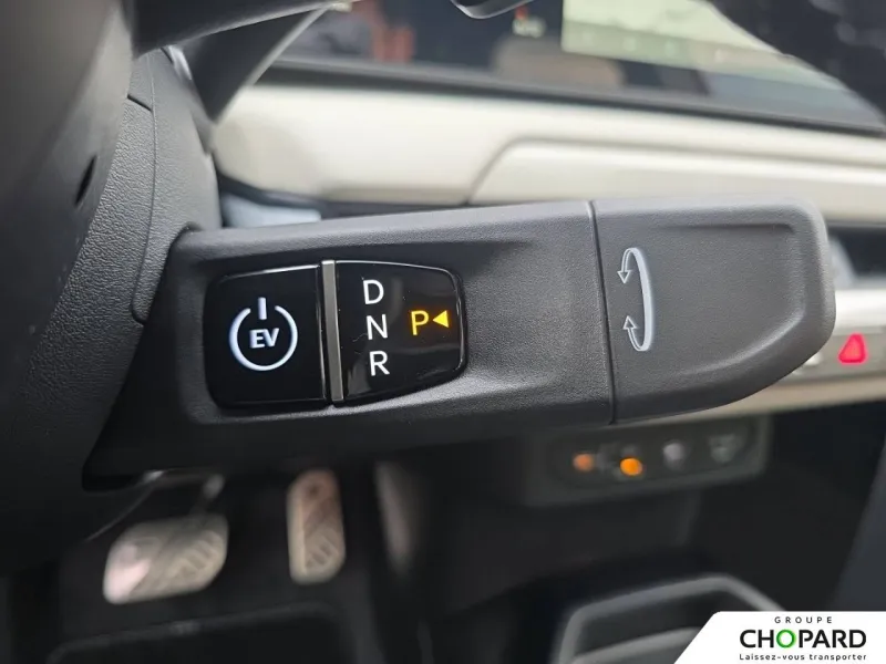 Image secondaire du véhicule 24