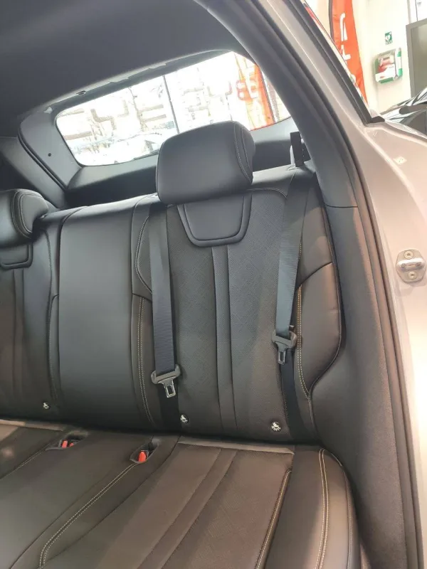 Image secondaire du véhicule 5