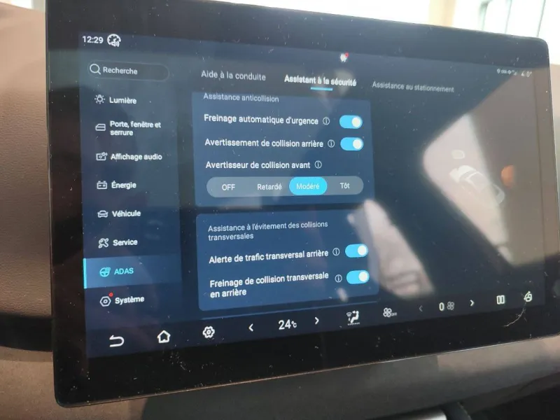 Image secondaire du véhicule 10