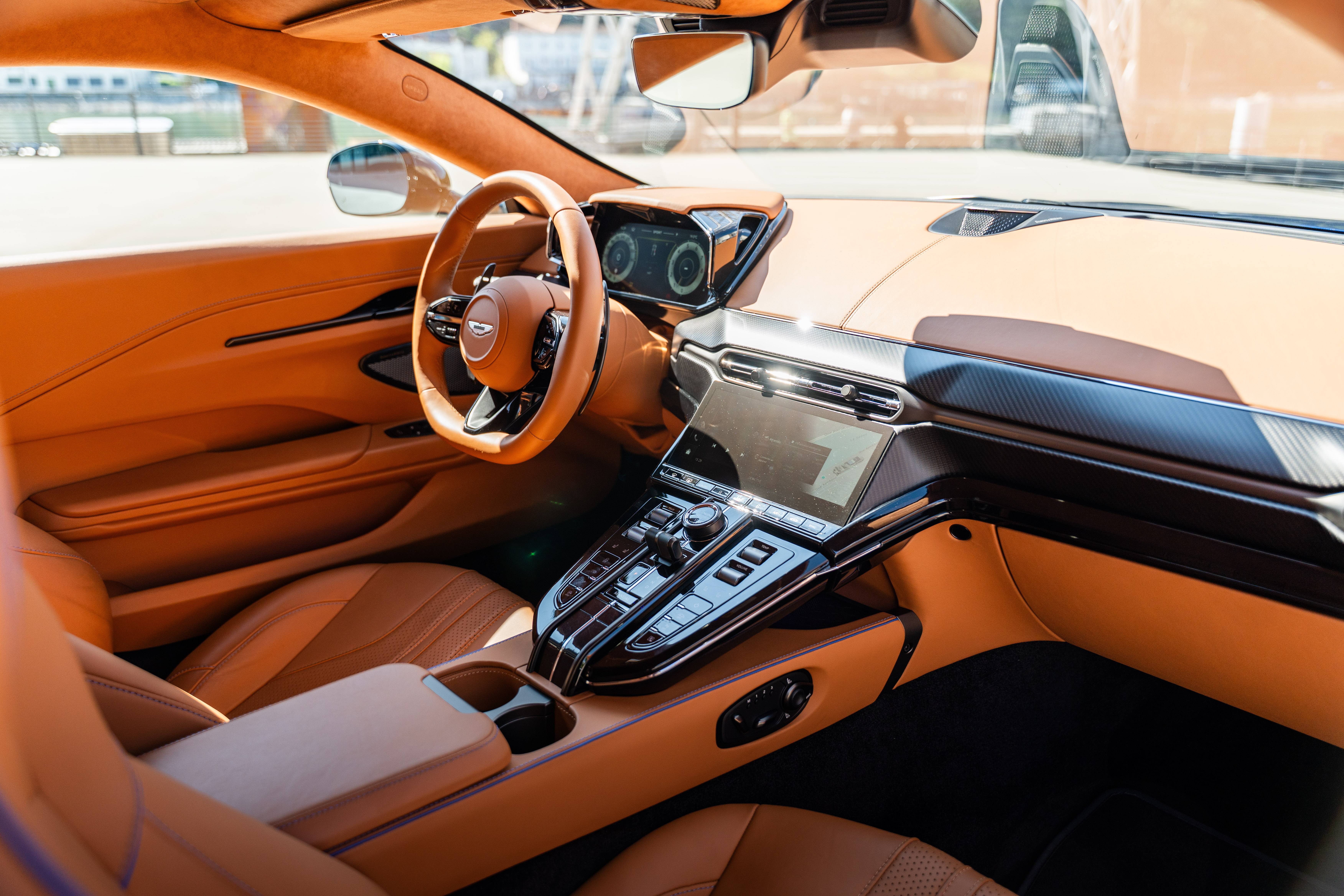 VANTAGE Vantage Coup&eacute; V8 665 ch BVA8 &mdash; 5