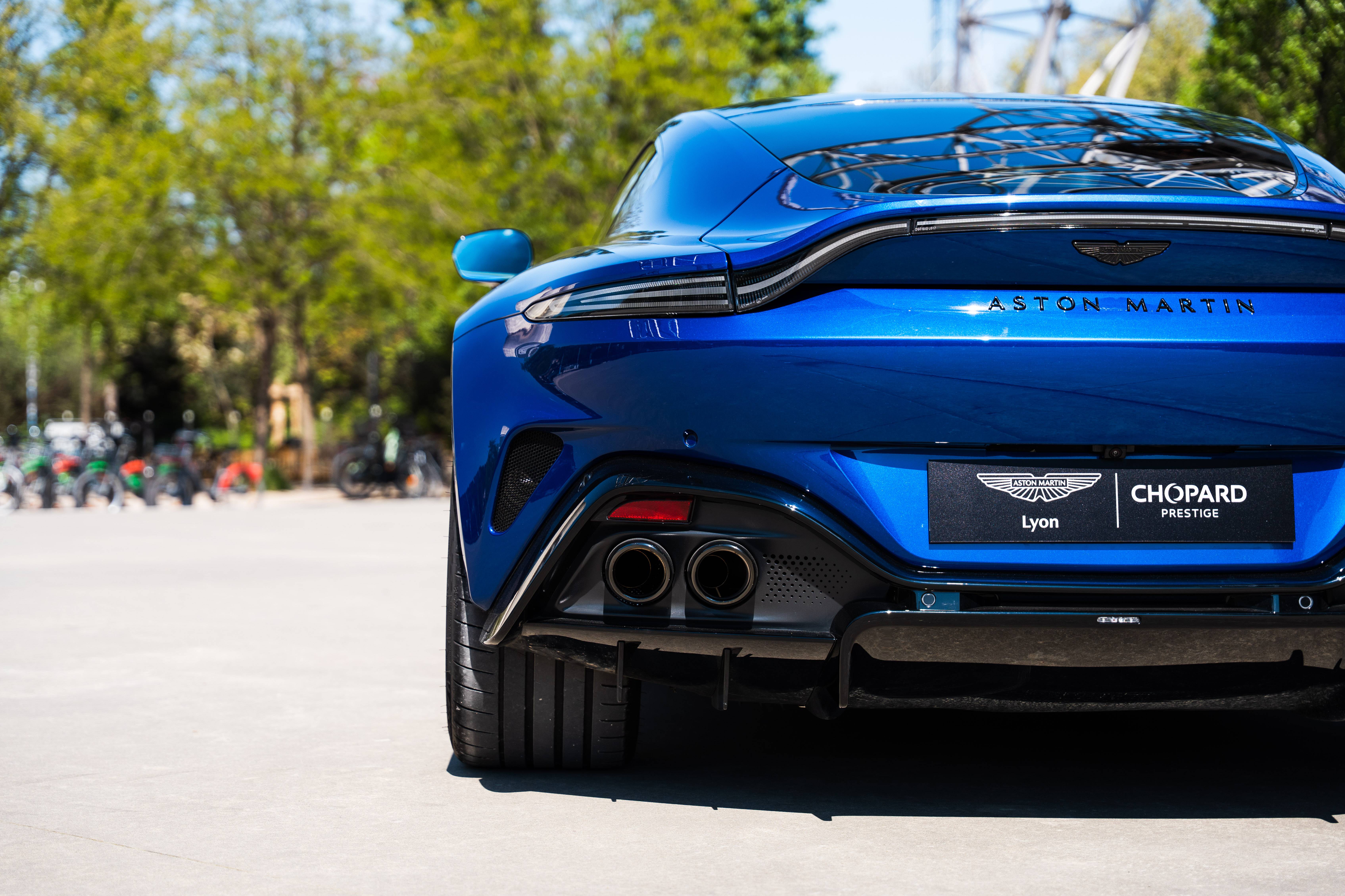 VANTAGE Vantage Coup&eacute; V8 665 ch BVA8 &mdash; 11