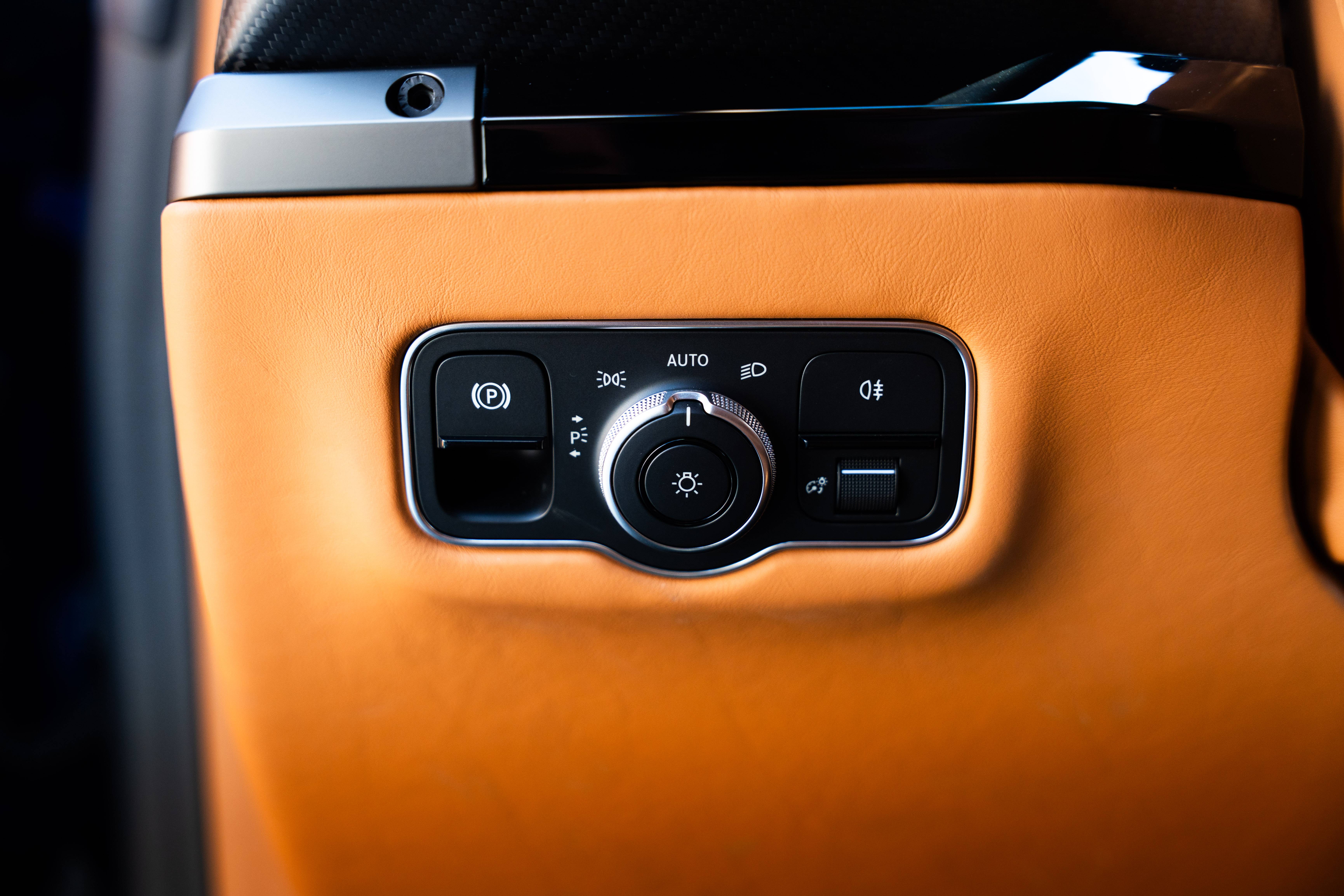 VANTAGE Vantage Coup&eacute; V8 665 ch BVA8 &mdash; 19