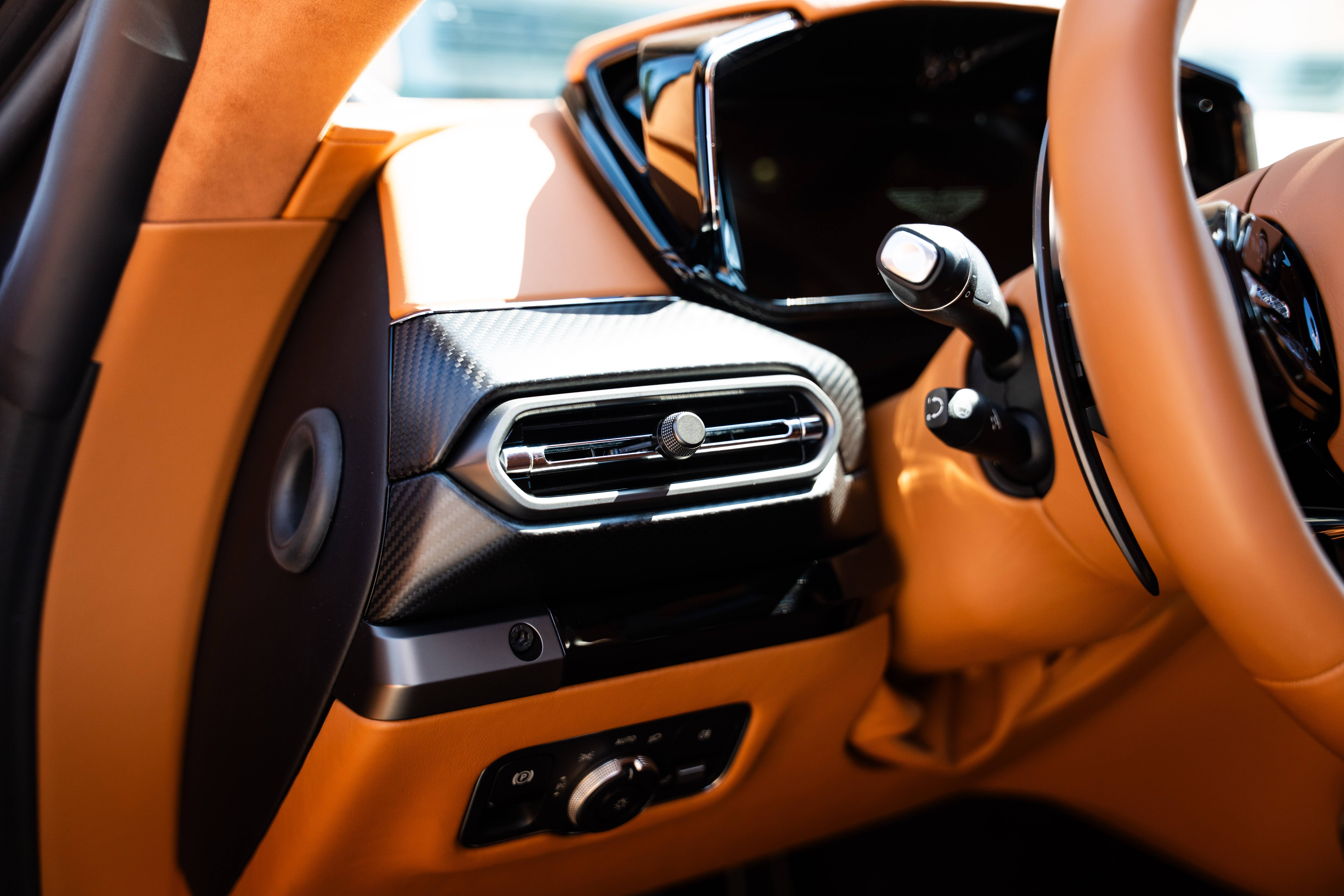 VANTAGE Vantage Coup&eacute; V8 665 ch BVA8 &mdash; 20