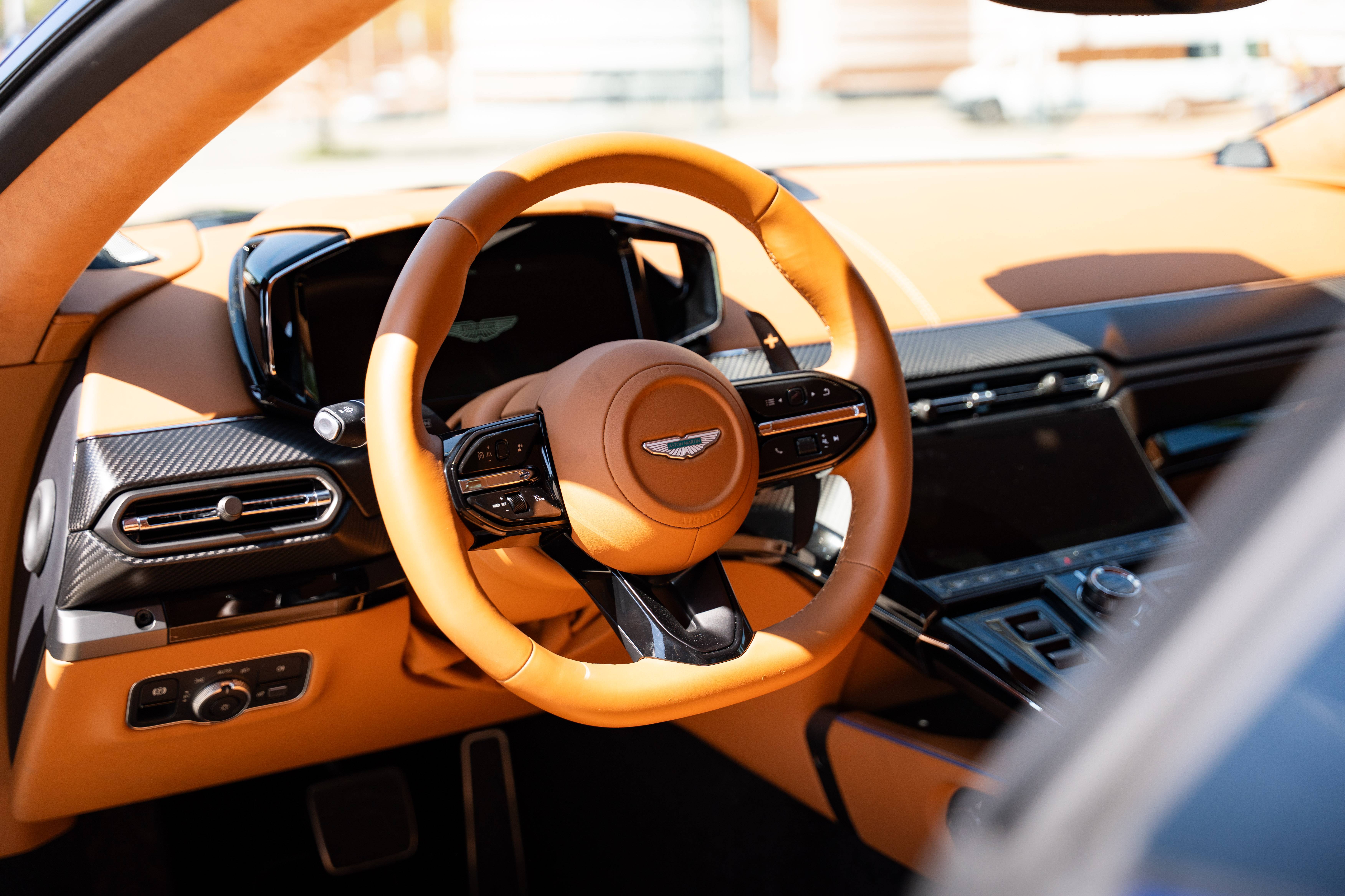 VANTAGE Vantage Coup&eacute; V8 665 ch BVA8 &mdash; 21