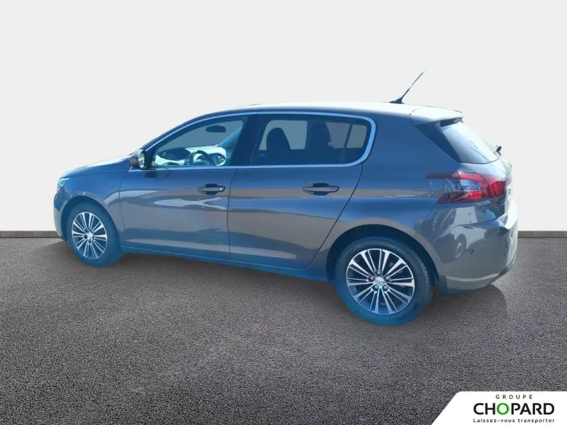 Image secondaire du véhicule 8