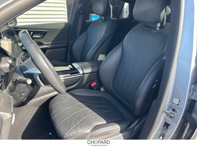 Image secondaire du véhicule 10