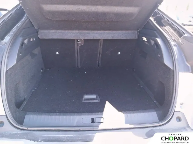 Image secondaire du véhicule 9