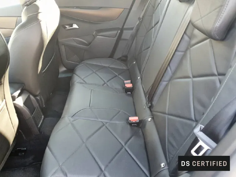 Image secondaire du véhicule 9