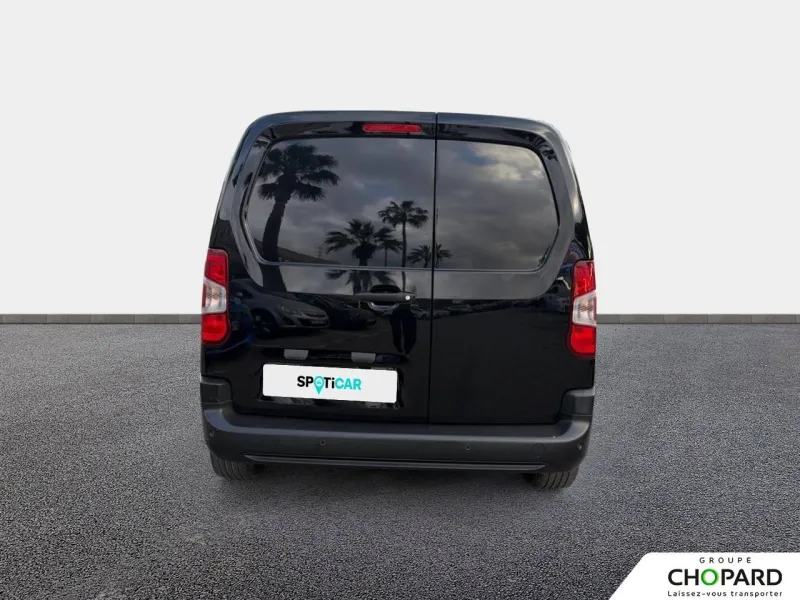 Image secondaire du véhicule 6