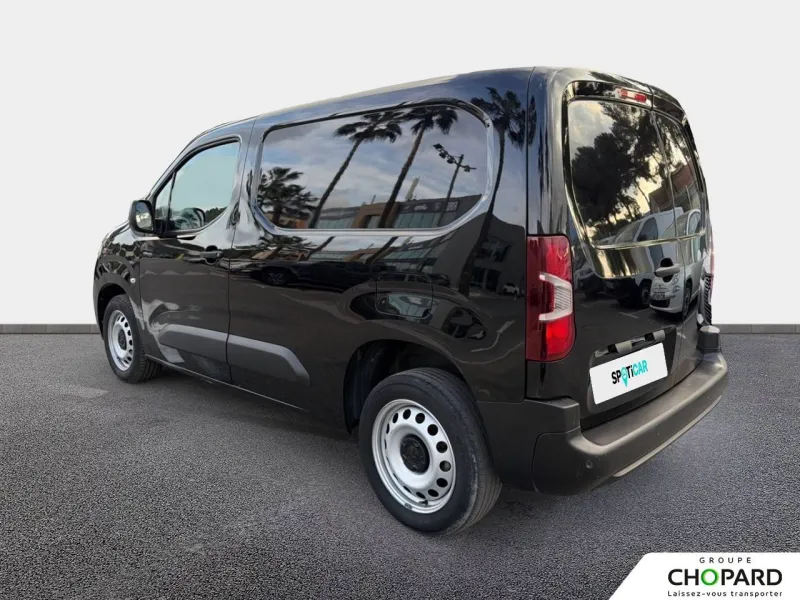 Image secondaire du véhicule 8