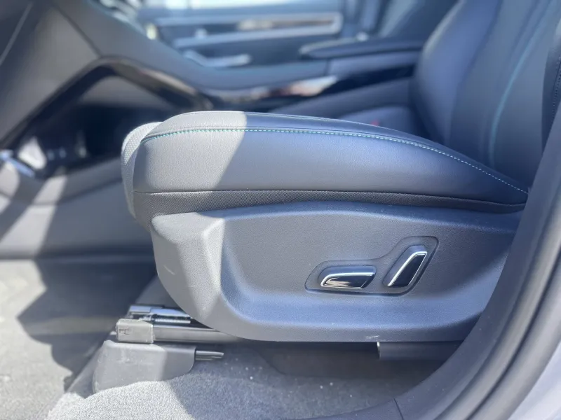 Image secondaire du véhicule 6