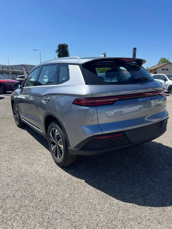 Image secondaire du véhicule 5