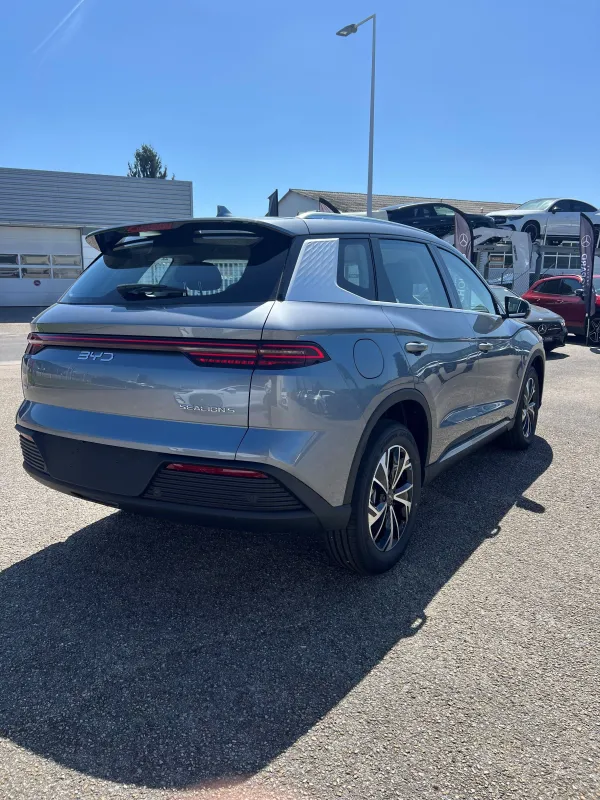 Image secondaire du véhicule 6