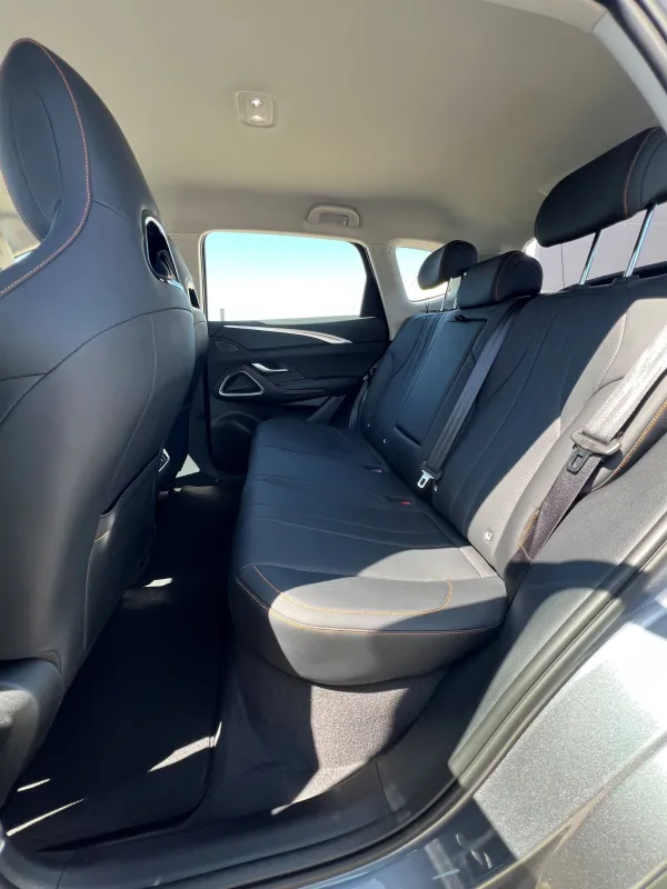 Image secondaire du véhicule 7