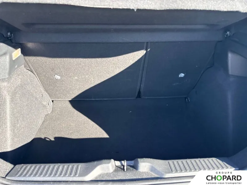 Image secondaire du véhicule 9