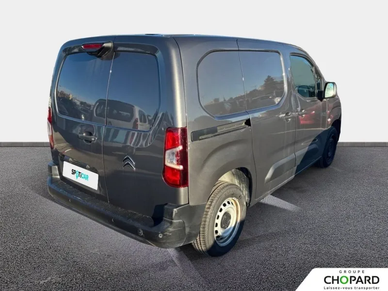 Image secondaire du véhicule 9