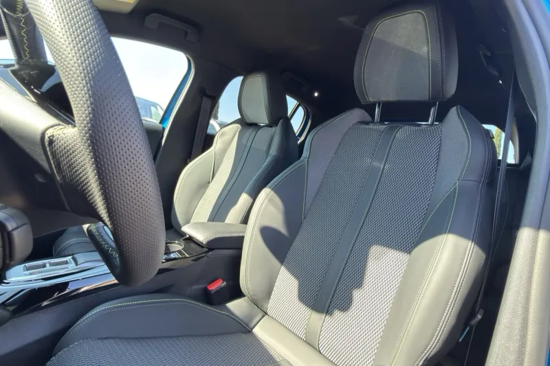 Image secondaire du véhicule 10