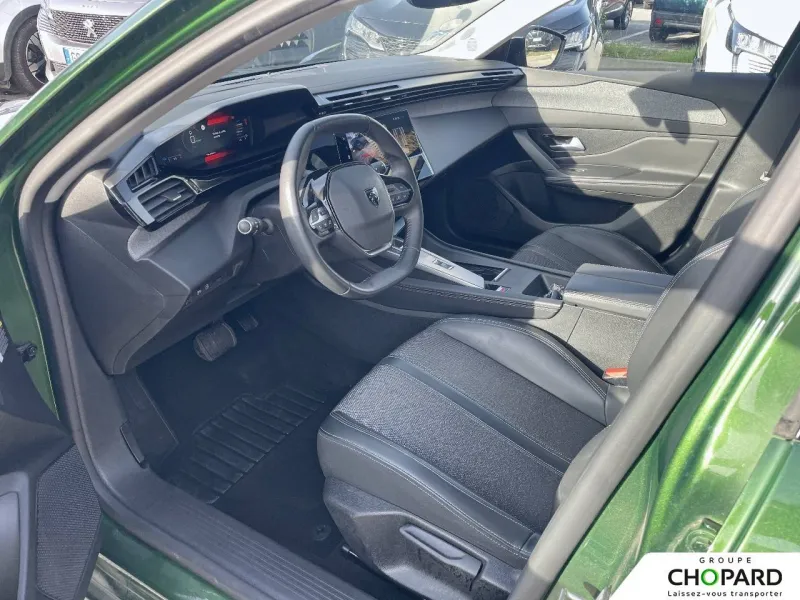 Image secondaire du véhicule 10