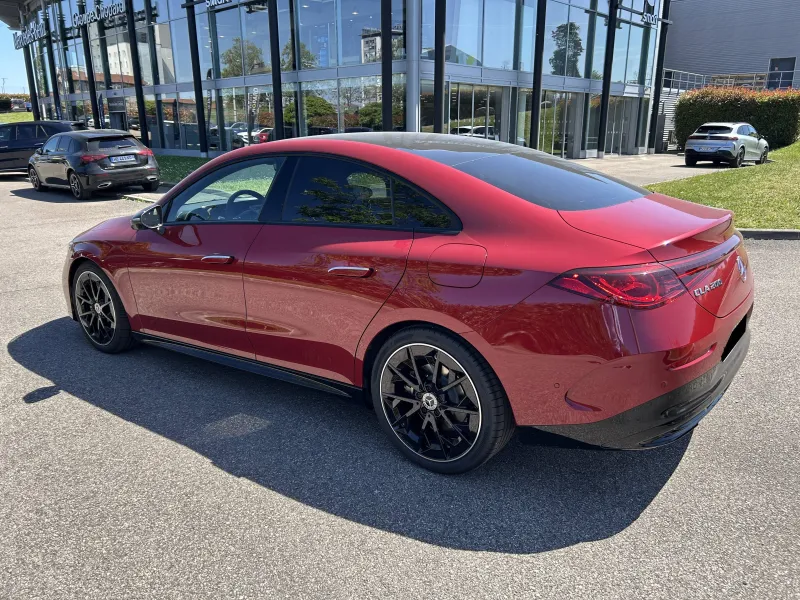 Image secondaire du véhicule 3