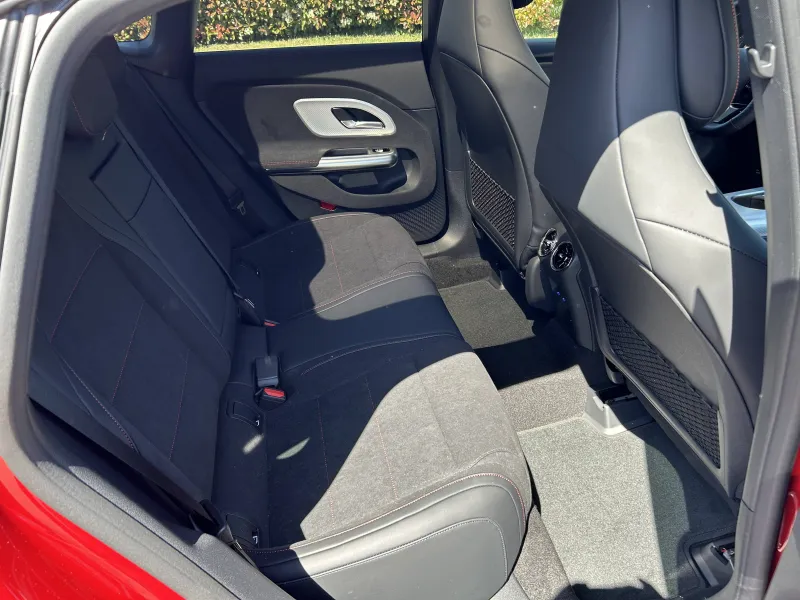 Image secondaire du véhicule 5