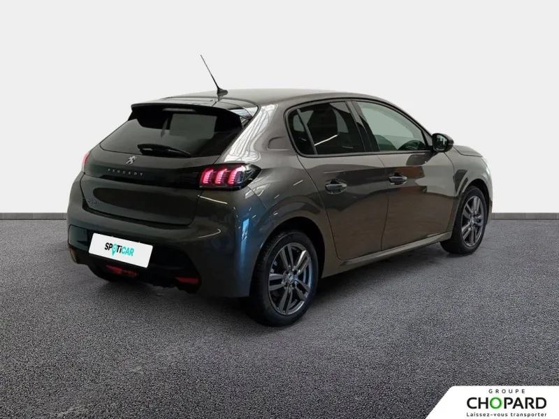 Image secondaire du véhicule 9