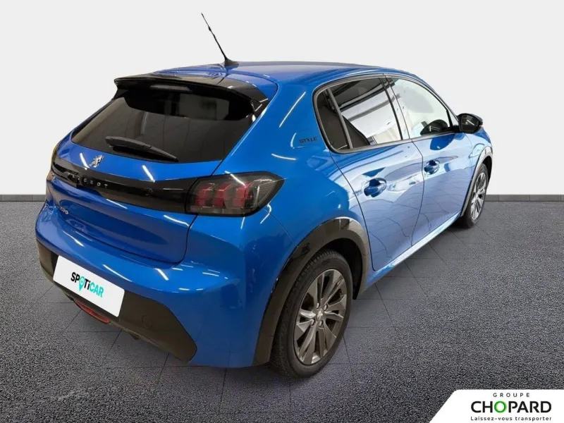 Image secondaire du véhicule 4