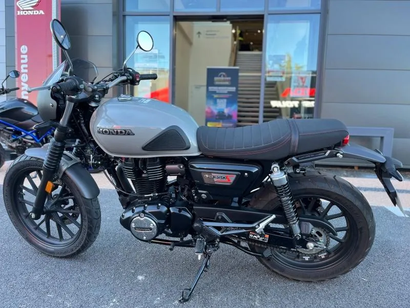 Image secondaire du véhicule 5