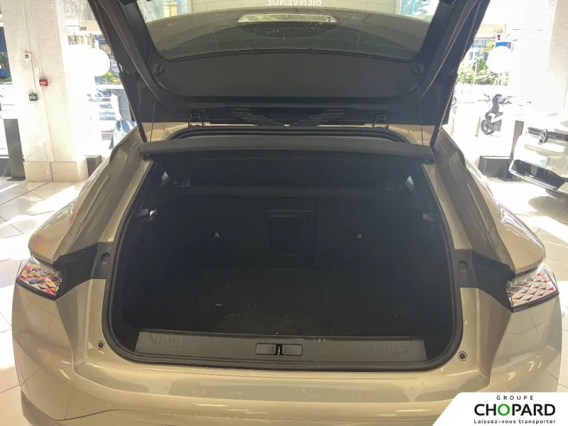 Image secondaire du véhicule 7