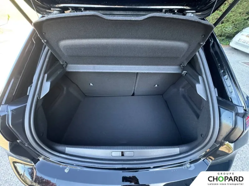 Image secondaire du véhicule 9