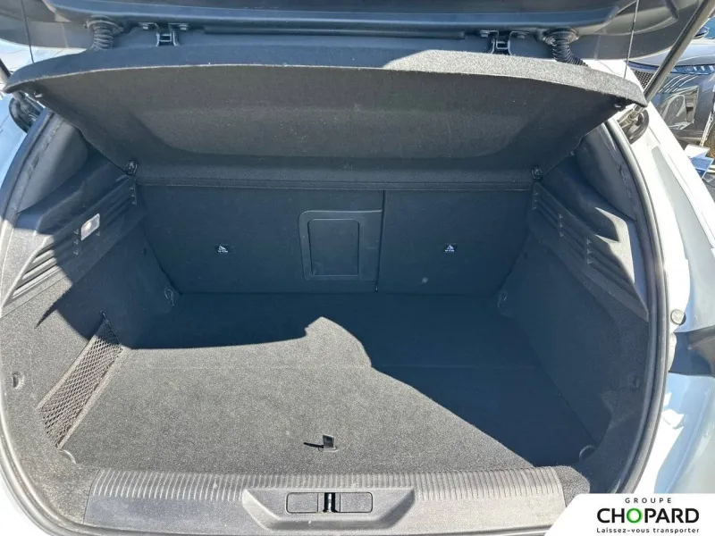 Image secondaire du véhicule 9