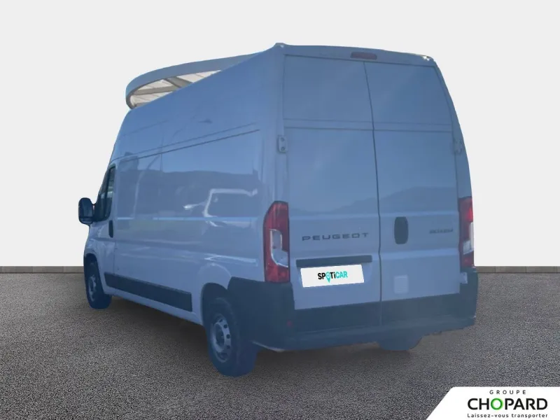 Image secondaire du véhicule 8