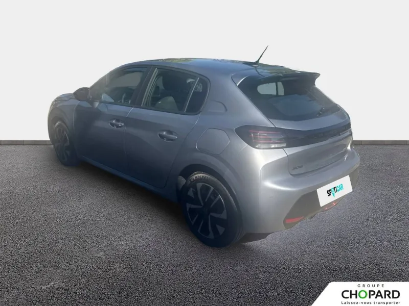 Image secondaire du véhicule 8